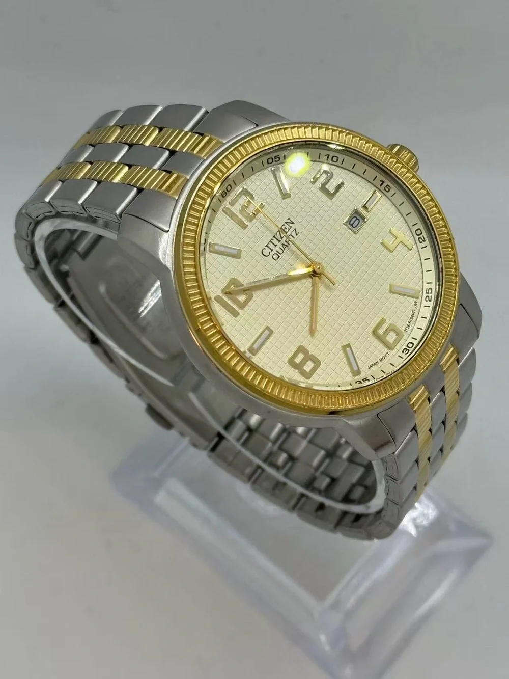 Citizen Men’s Quartz Watch Two Tone 40mm Gold Dial Date S Steel New Battery Runs
